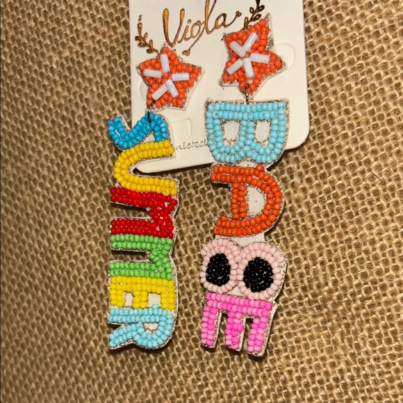 Multicolor Statement Beaded summer Earrings pierced - Picture 4 of 7